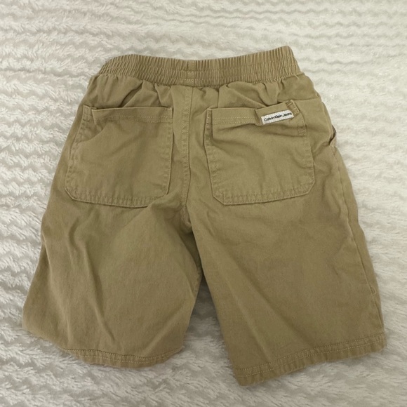 #112 Shorts - Picture 2 of 3